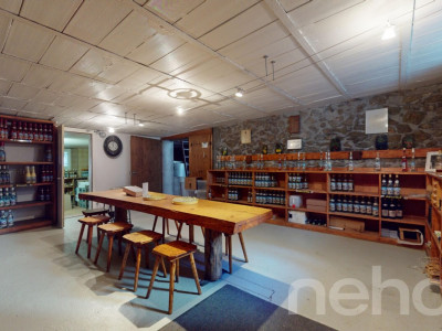 Grange avec carnotzet aménagé image 3