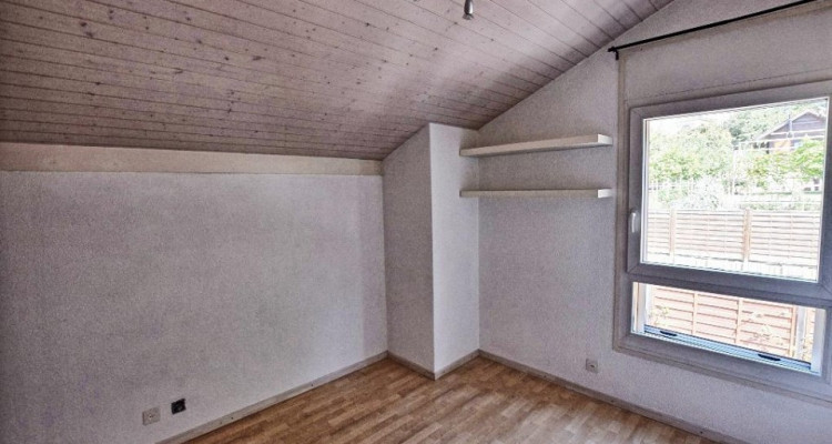 Jolie maison à Chêne-Bourg image 9