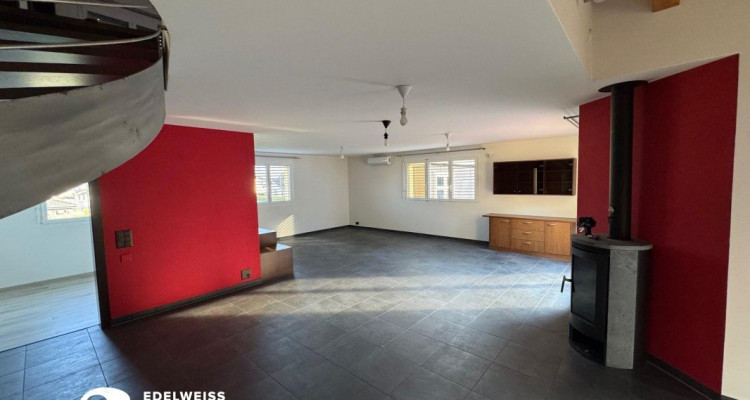 Spacieuse villa individuelle de 5.5 pces et son annexe à Muraz image 2