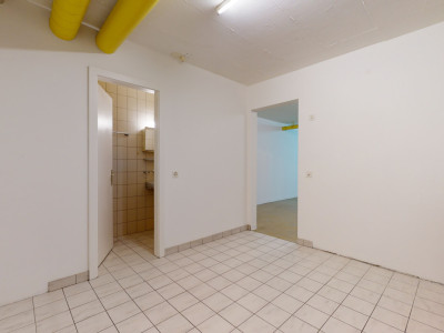 Grand 2 pièces avec fort potentiel image 7