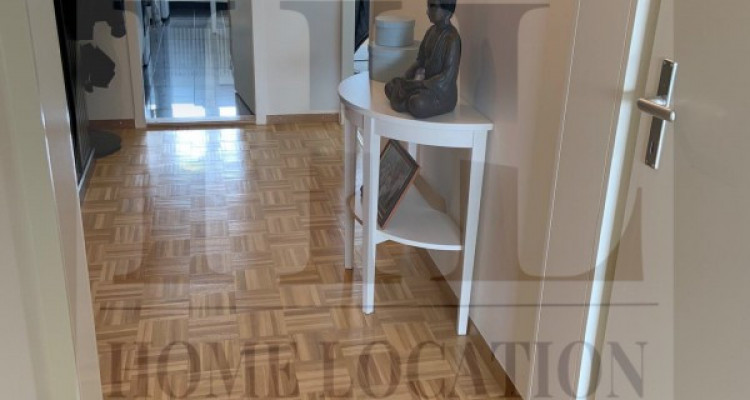 Très joli et récent 5 pièces à Meyrin avec balcon image 3