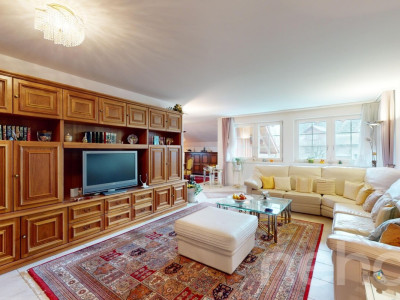 Attraktive, vermietete Wohnung mit viel Platz image 4