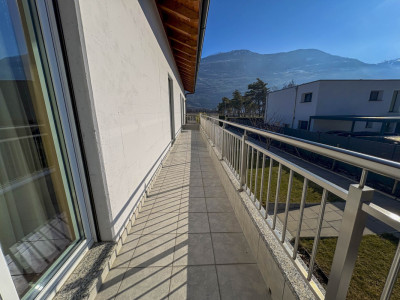 Ardon - Spacieuse villa avec 4 logements, idéale pour famille ou investisseur image 4