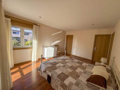 Ardon - Spacieuse villa avec 4 logements, idéale pour famille ou investisseur image 11