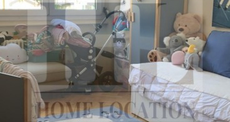 Très joli 4 pièces à Grange-Canal avec balcon image 3