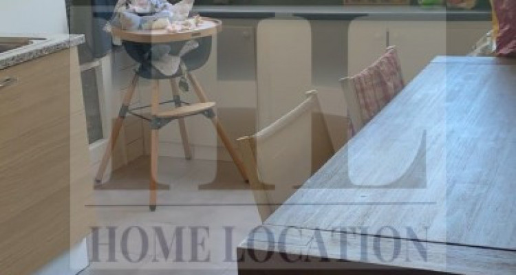 Très joli 4 pièces à Grange-Canal avec balcon image 4