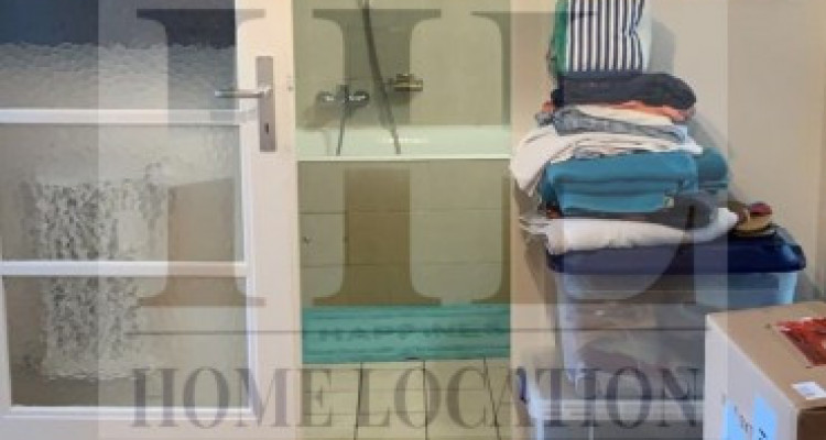 Très joli 4 pièces à Grange-Canal avec balcon image 6