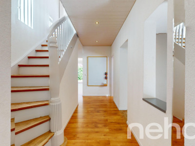 Charmantes Einfamilienhaus mit traumhafter Aussicht und grossem Garten image 8