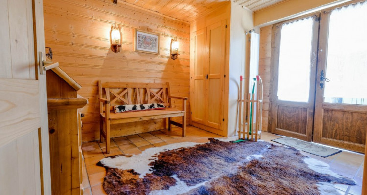 CHESIERES - Chalet dans un écrin de verdure image 5