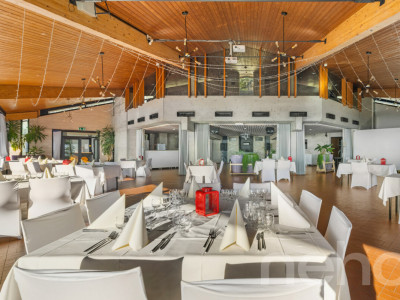 Magnifique hôtel dans cadre idyllique sur 18000m2 de terrain! image 3