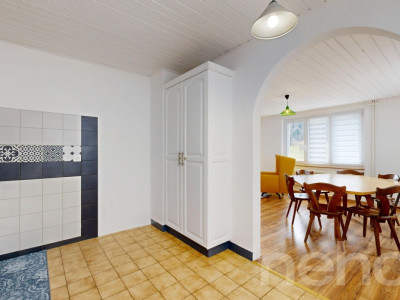 Belle maison de caractère à St-Ursanne ? 3 lots avec fort potentiel image 5