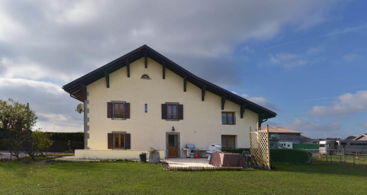 Maison de 7 pièces situé à Jussy 1254 image 1