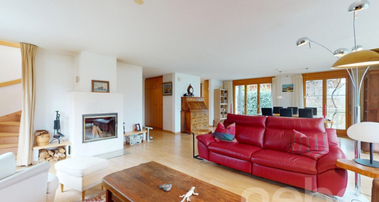 Villa individuelle multi-familiale avec une vue panoramique image 8
