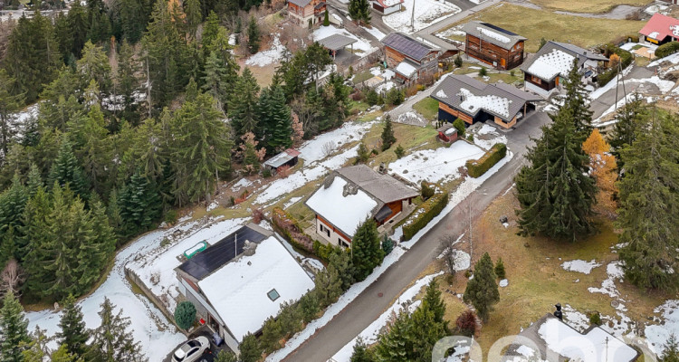Havre de paix sur les hauts de Savièse - Chalet en madriers image 12