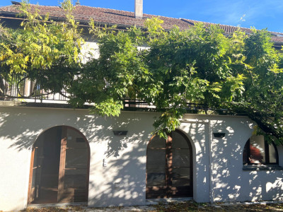 Magnifique corps de ferme image 1