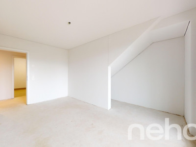 4.5-Zimmer-Duplex Wohnung mit Balkon und Aussicht image 8