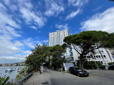 GRANDE CHAMBRE MEUBLEE DANS LHOTEL MONA image 3