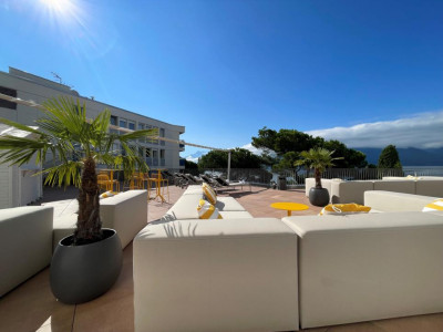 GRANDE CHAMBRE MEUBLEE DANS LHOTEL MONA image 2