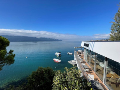 GRANDE CHAMBRE MEUBLEE DANS LHOTEL MONA image 11