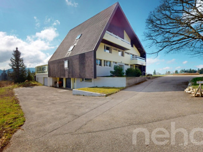 Un havre de paix unique avec vue imprenable et potentiel exceptionnel! image 5