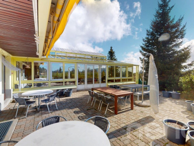 Un havre de paix unique avec vue imprenable et potentiel exceptionnel! image 10