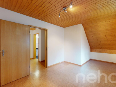 Freistehendes 6.5-Zimmer Einfamilienhaus am Rande der Wohnzone image 9