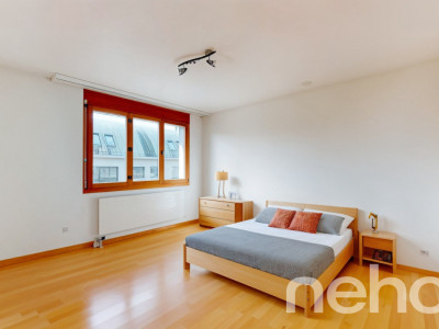 Stilvolle 4-Zimmerwohnung mit Wintergarten und Schwedenofen image 4