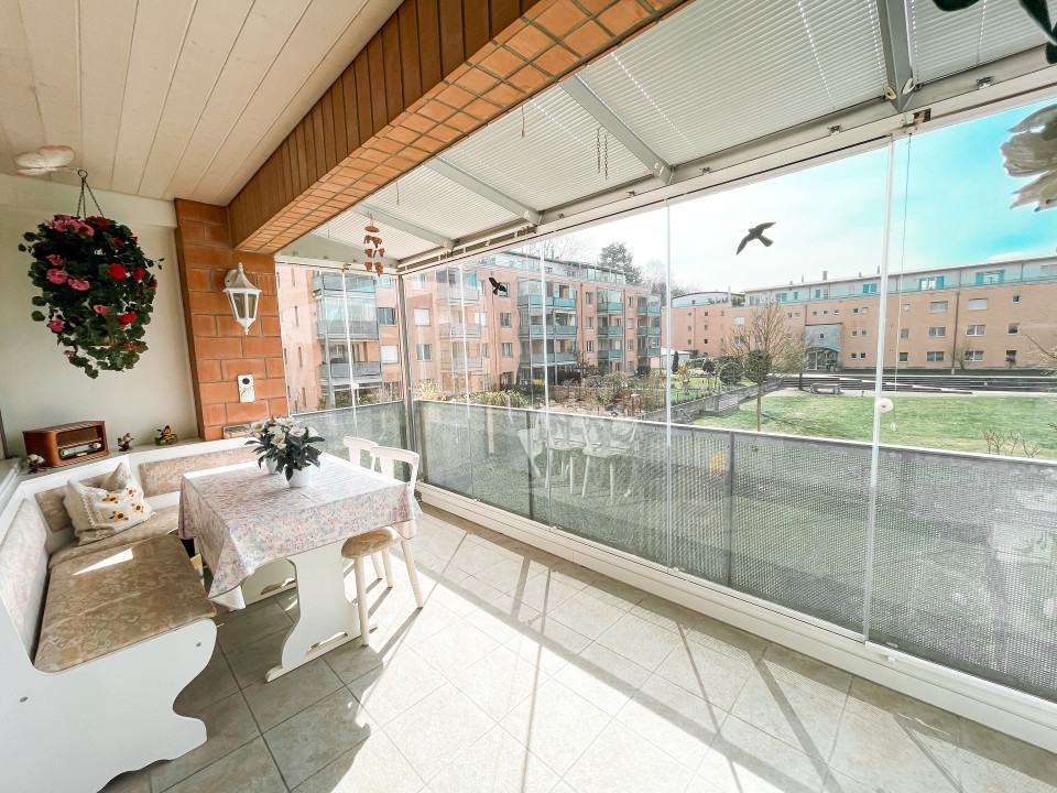 grosszügige 4.5 Zimmer Wohnung an bester Lage 4.5 pièces 113 m2 à