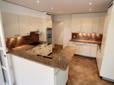 Appartement de standing de 5.5 pièces avec grand jardin image 2