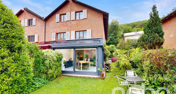 Grosszügiges Eckreihenhaus mit Wintergarten und Gartenidylle image 1