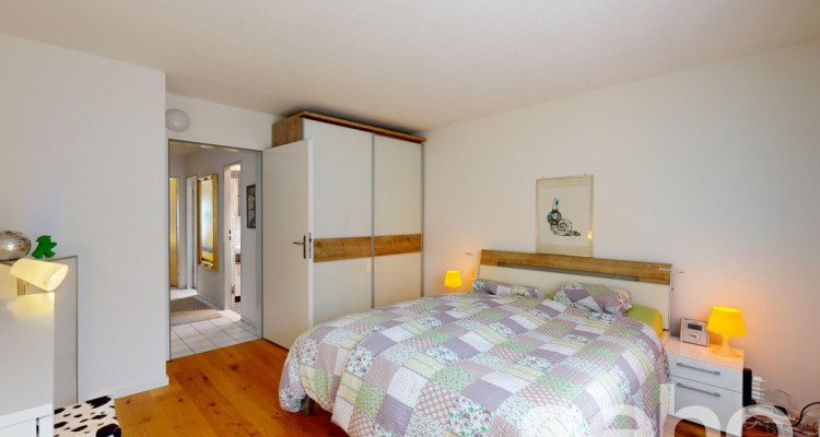 Grosszügiges Eckreihenhaus mit Wintergarten und Gartenidylle image 8