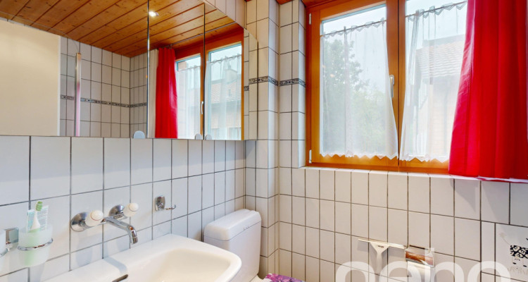 Grosszügiges Eckreihenhaus mit Wintergarten und Gartenidylle image 9