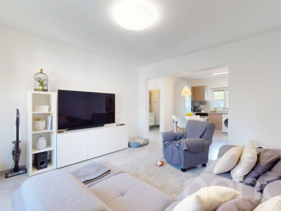 Très bel appartement comme neuf avec balcon et garage ! image 3