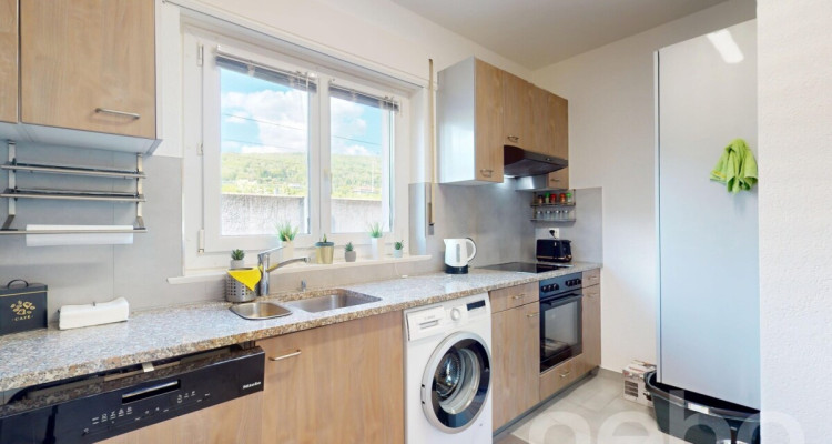 Très bel appartement comme neuf avec balcon et garage ! image 4