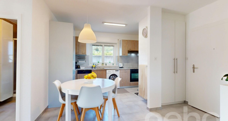 Très bel appartement comme neuf avec balcon et garage ! image 1