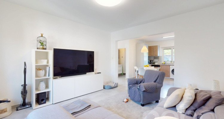 Très bel appartement comme neuf avec balcon et garage ! image 3