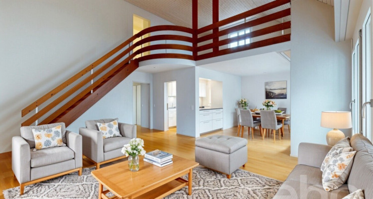 Helle Maisonette-Wohnung mit viel Charme image 1