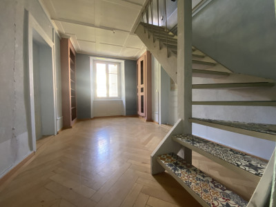 Spacieux duplex avec cachet dans ancienne maison de maître image 6