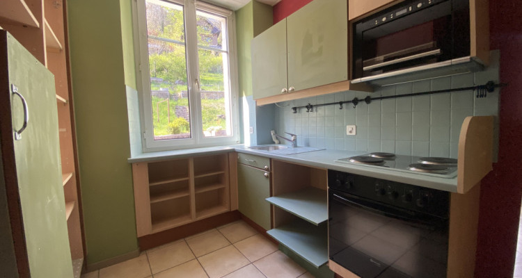 Spacieux duplex avec cachet dans ancienne maison de maître image 9