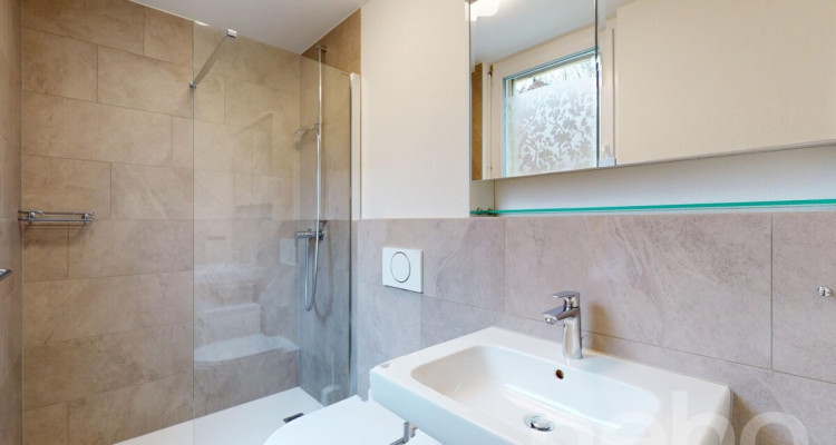 Modernes Einfamilienhaus an exzellenter Lage in Laupersdorf image 12