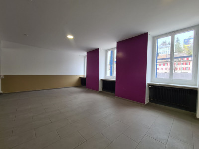 Restaurant et surface commerciale à louer image 10