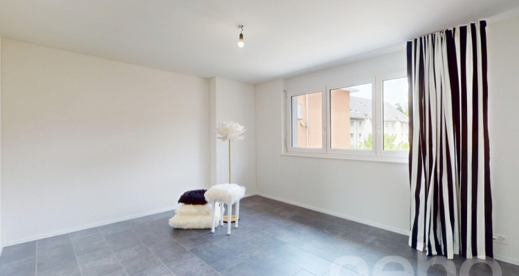 Modernes Reihenmittelhaus in Wetzikon image 1