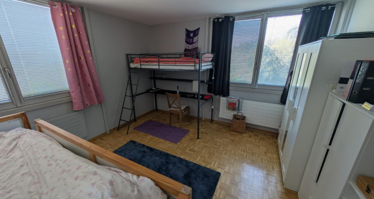 Appartement 5,5 pièces situé au Lignon image 7