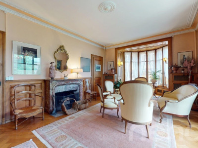 Maison de Maître au charme intemporel au c?ur de Neuchâtel image 3