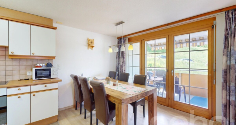 Charmante 4.5-Zimmer-Wohnung mit Bergpanorama in Oberterzen SG image 2