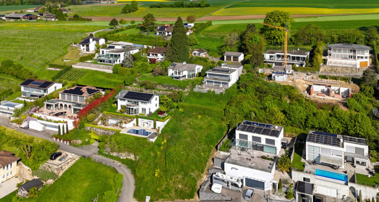 Villa darchitecte avec vue panoramique sur le lac et les montagnes image 10