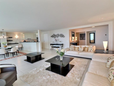 OPPORTUNITE - ATTIQUE AU CENTRE DE LA VILLE image 6