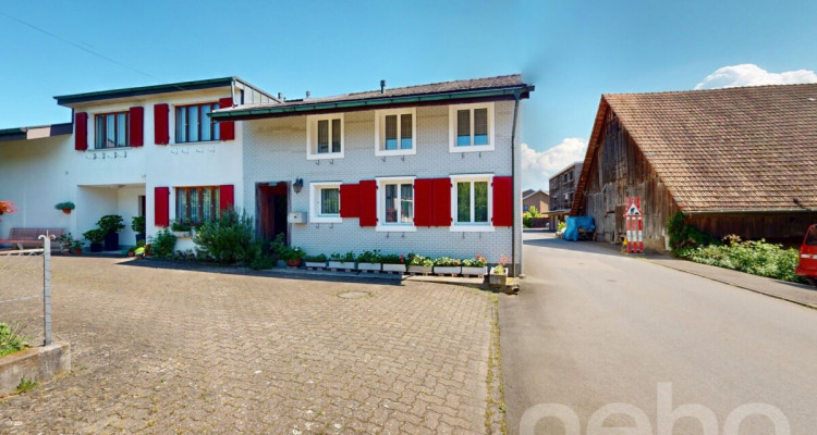 Sonnige Liegenschaft in Kernzone mit Ausbaupotenzial image 1