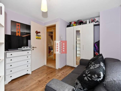 Maison individuelle avec potentiel de rénovation au coeur de Fully image 4