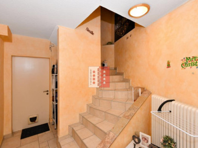 Maison individuelle avec potentiel de rénovation au coeur de Fully image 9